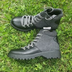 Kerri Womens Lace Up Hiker Boots